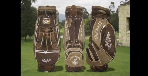 Jetzt erobert die Tracht den Golfplatz: Exklusive Golfbags aus Großvaters Lederhosen