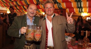 Erfolgreiche Premiere des 1. Hippodrom Frühlings Wiesn Golf Turnier am 1. Mai 2010