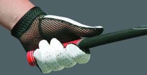Golfhandschuh mit Grip: Auf der Golf Europe präsentiert Komperdell den Chaingrip Glove gegen Hitze und Nässe