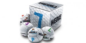 Ein Golfball wird zum Spiel auf dem Fairway: Kangarila