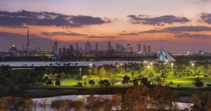 Golfen in Dubai: Stay and Play-Angebote in drei Dubaier Jumeirah Hotels (ANZEIGE)