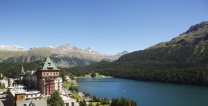 St. Moritz Art Masters mit Golfen verbinden