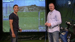 Golf bei Stefan Raab: Dominic Foos im Golfsimulator