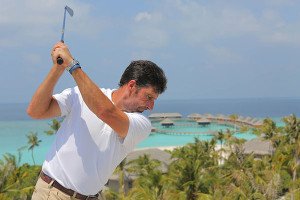 Malediven-Urlaub und Golf spielen: Hier golft Olazabal im Paradies