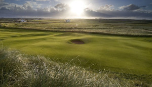 Trump International Golf Links in Doonbeg: 17.tes Golfresort des Immo-Tycoons