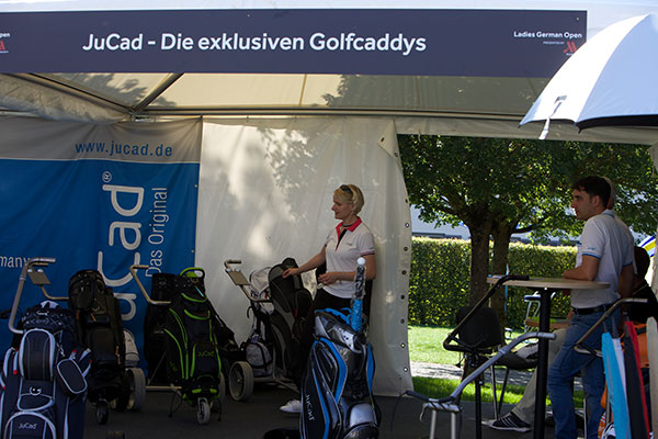 JuCad-Golftrolley-und-Cartbags