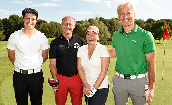 dresscoded-golf-Jens-Lenk-Golfpro-Roland-Mueller-Inga-Pudenz-Inhaberin-Schauspielagentur-Scenario-Peter-Schmuck