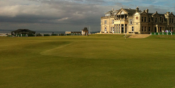 Mit St. Andrews als Home of Golf startete die Sportart Golf mit mittlerweile vielen Amateurgolfern auf den ganzen Welt. Fotocredit: O.D.