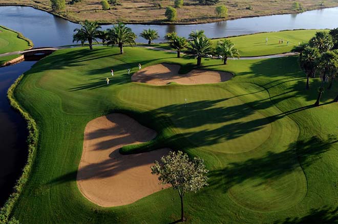 Angkor-Golf-Club-Weltreise-Golfmotion