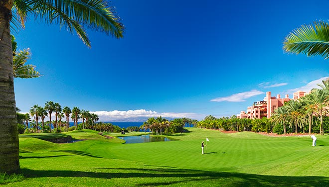 Der 18-Loch-Golfplatz 'Abama Golf' wurde vom ehemaligen Ryder Cup-Spieler Dave Thomas entworfen. Fotocredit: Abama Ritz-Carlton