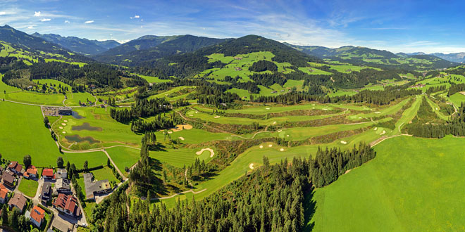 Luftaufnahme des GC Kitzbüheler Alpen Westendorf: Platzdesign mit hohem Spaßfaktor