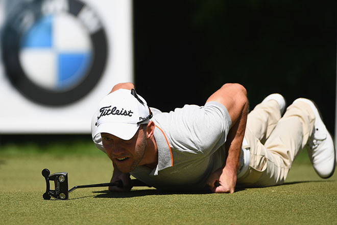 Golfprofi Maximilian Kieffer macht auch ungewollt einen auf Camillo Villegas. Fotocredit: Ross Kinnaird, Getty Images