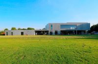 Erstes Starbucks in einem Golfclub