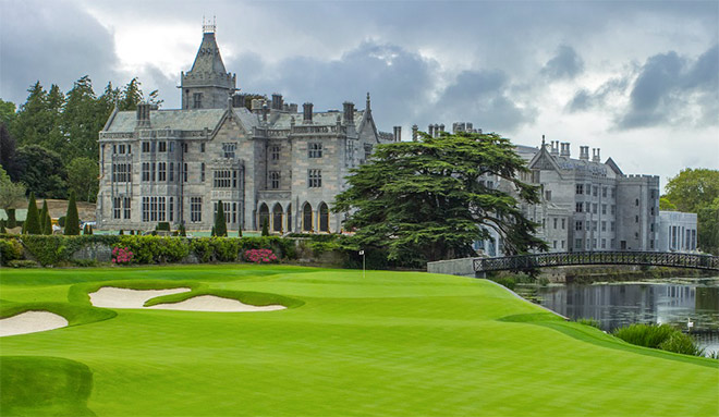 Loch 18 liegt direkt am Luxushotel Adare Manor. Fotocredit: Laurence Lambrecht