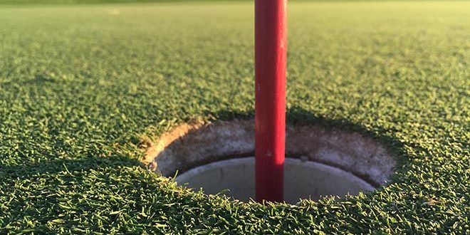 Rasenlüftung – Exklusiv Golfen