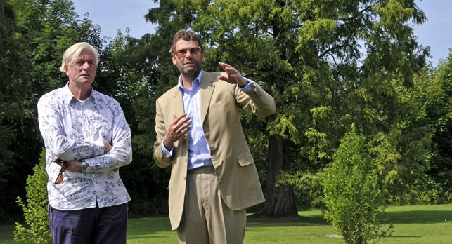 Piet Oudolf mit Marcus Graf von Oeynhausen-Sierstorpff. Fotocredit: Gräflicher Park