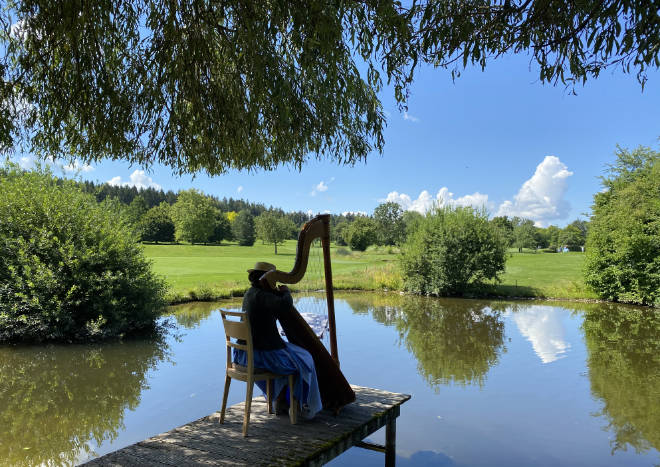 Für das Turnier 'Golf meets Klassik' baute man extra den Steg vor einigen Jahren. 