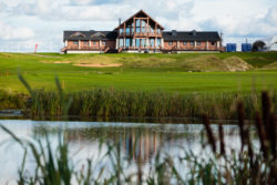 Golf spielen rund um die Uhr: Die legendären ‚White Nights‘ von Gorki Golf