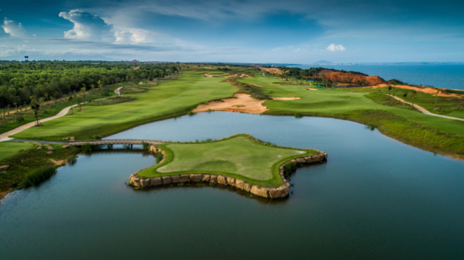 spektakuläre golflöcher