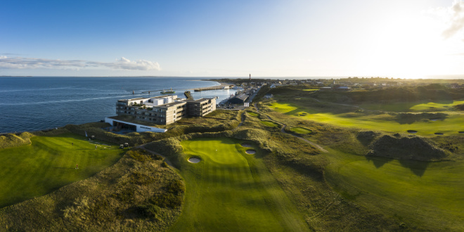 Blick auf Budersand - Hotel mit Golfcourse. Fotocredit: Stefan von STengel