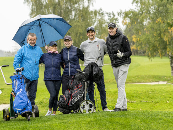 Dass Golfer kein schlechtes Wetter kennen ist wirklich nicht nur ein Spruch! 