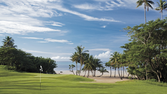 Top gepflegter Golfplatz auf der Fidschi Insel Laucala, welcher auf einer ausgedienten Kokosnussplantage gebaut wurde. Fotocredit: Como Laucala