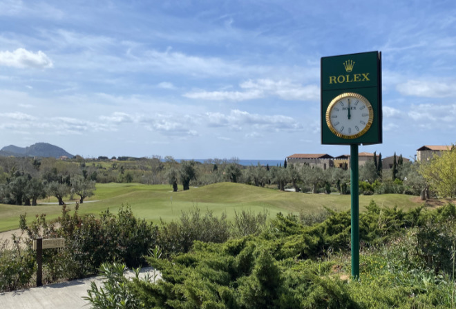 Der Golfcourse 'The Dunes' beginnt vis-a-vis vom Westin Hotel. 