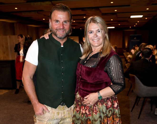 Dani und Adi Hengstberger beim Abend-Dinner mit dem Motto 'Schneeberg meets Bayern'. Fotocredit: Wolfgang Breiteneicher, SchneiderPress