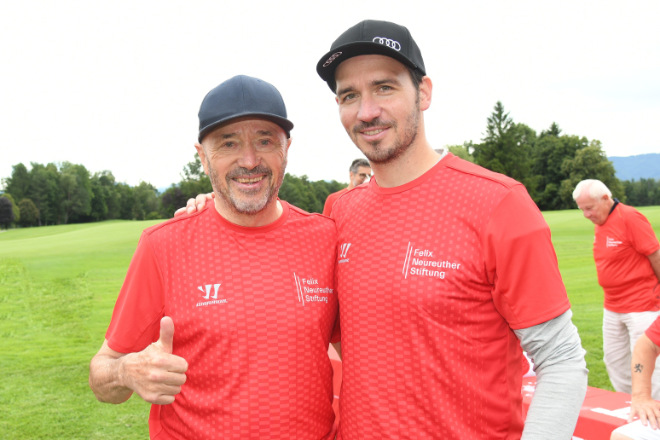 Christian Neureuther mit Felix Neureuther kamen als Vater und Sohn zum 3.Felix & Friends Invitational Golfturnier der Felix Neureuther Stiftung im Golfclub Beuerberg am 27.07.2023. Foto: BrauerPhotos / J.Reetz