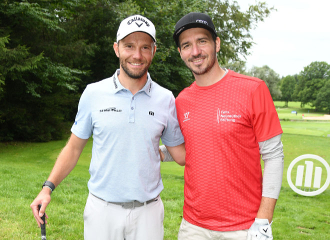 Sogar Profigolfer Maximilian Kieffer kam extra nach Bayern und teete im Golfclub beuerberg auf