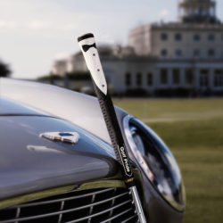 James Bond und Golf Pride feiern den ‚golfenden‘ Geheimagenten