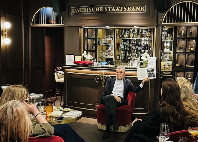 Prof. Dr. Volker Steinkraus stellte sein neues Buch in München vor. 