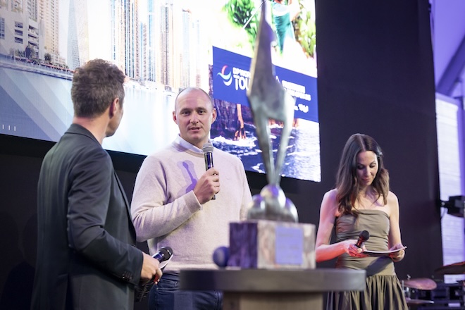 Golf-Star Sepp Straka sprach bei der Austrian Alpine Open Night im VIP Club „Home of Alpine Golf“ über die besondere Atmosphäre der Turnierwoche in Kitzbühel.